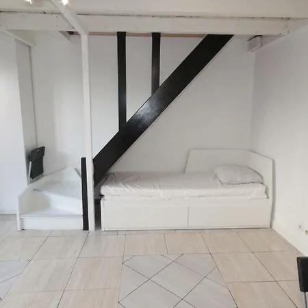 Ymmo 93500 Apartamento